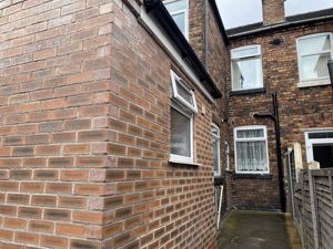 Photo 1- click for photo gallery